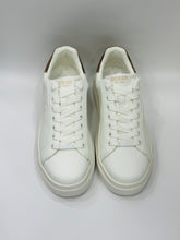 TENNIS GUESS GWELBINA